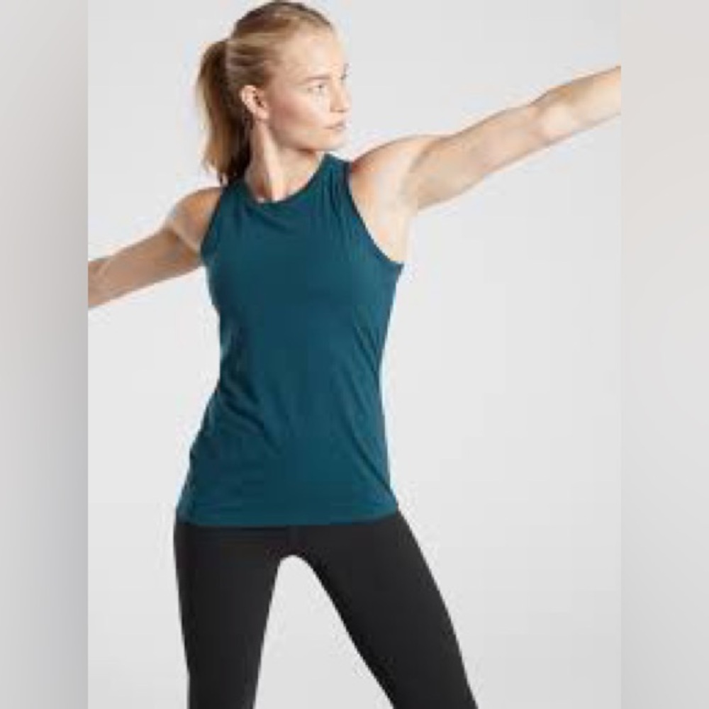 Athleta Essence Vital Tank 1.0 - Like New!
